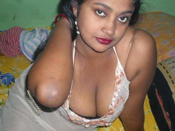 Hot Girls From Pakistan, India and