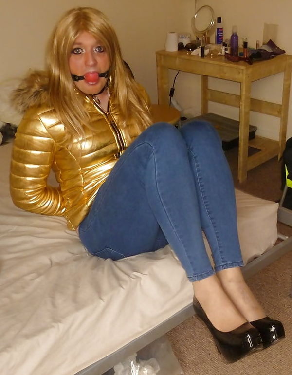 See and Save As sissy chav in tight