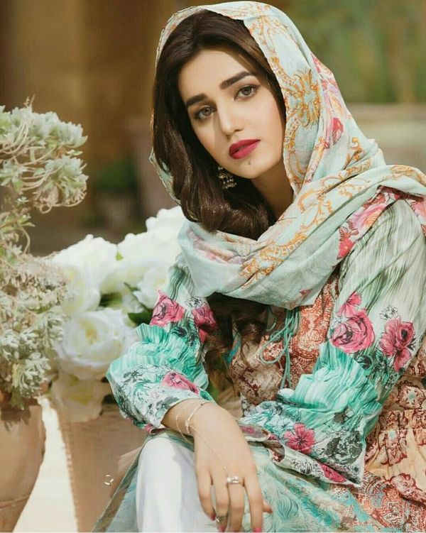 Anum fayyaz Pakistani Fashion in
