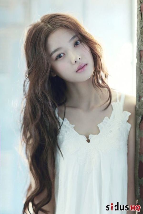 Kim Yoo-jung (김유정) - Picture