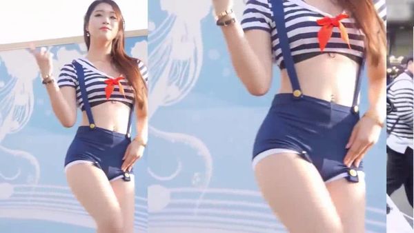 Korean Sexy Girl Twerking & Dancing