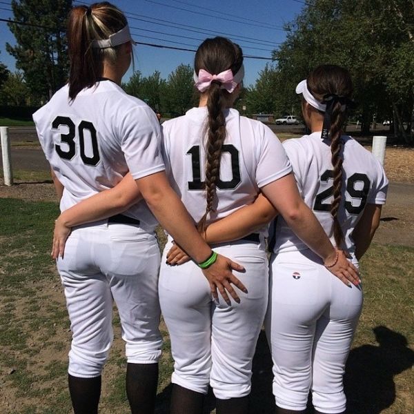 600px x 600px - sexy softball girl - porn pictures.