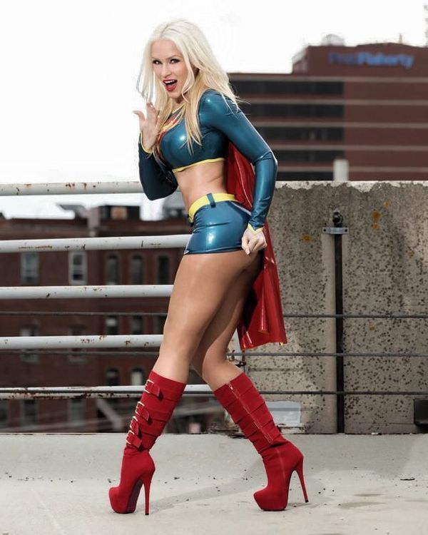 Sexy Supergirl Cosplay - Bing