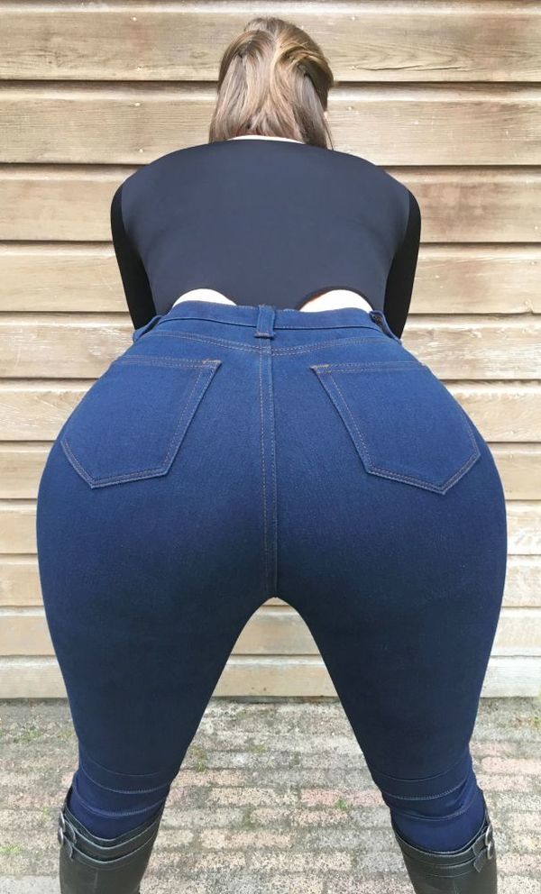 Tabita Fix in skintight jeans Skinny Jeans