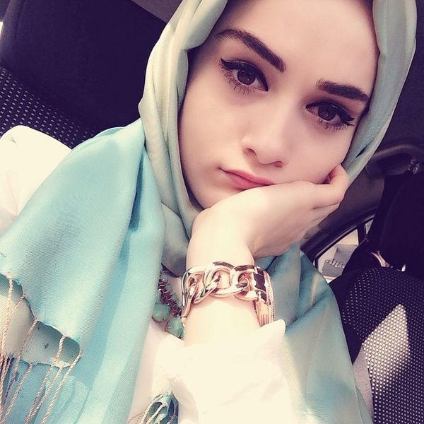 in gallery Pretty Hijab Girl 4