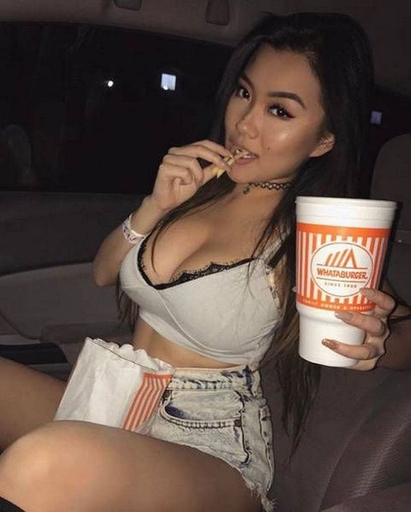 33 Hot Asian Girls That Will Distract You From Your Affairs