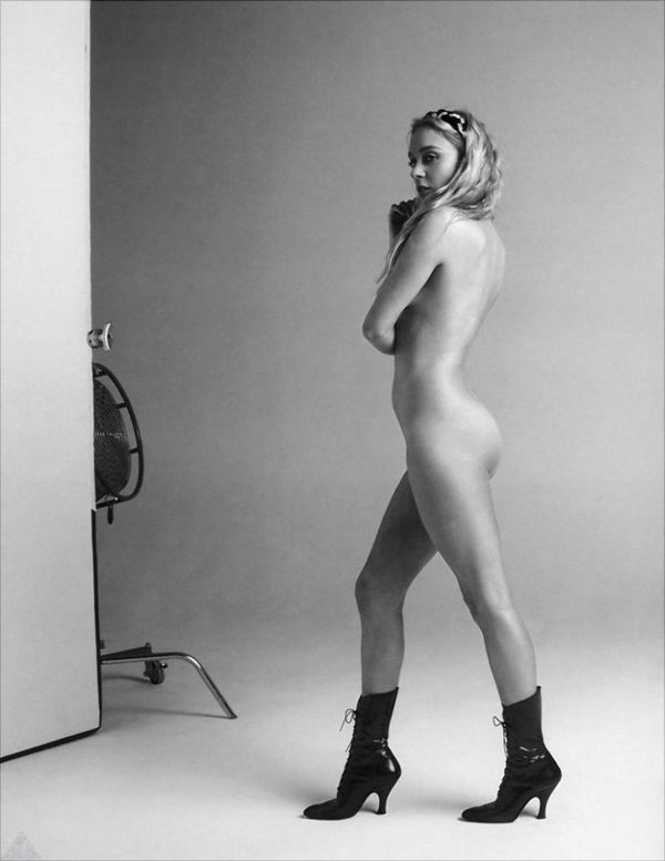 Chloe Sevigny, nude in Black and white mcyrusnet