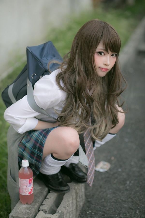 Curvephoria: "#japanese #exquisite #schoolgirl" - Humblr