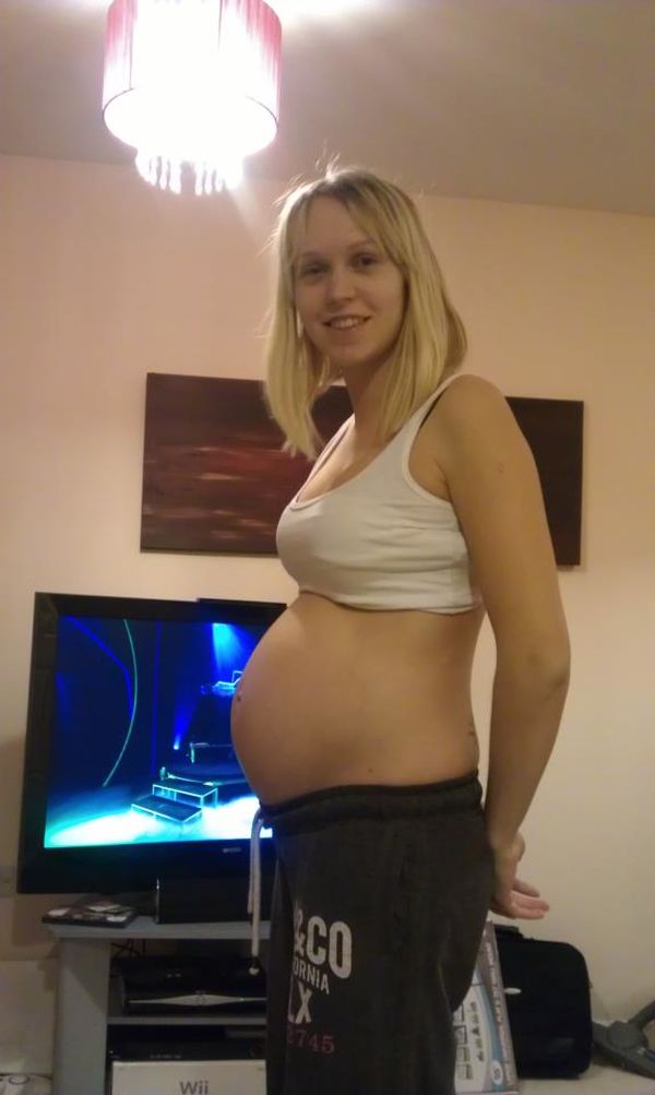 20 weeks pregnant - The Maternity Gallery