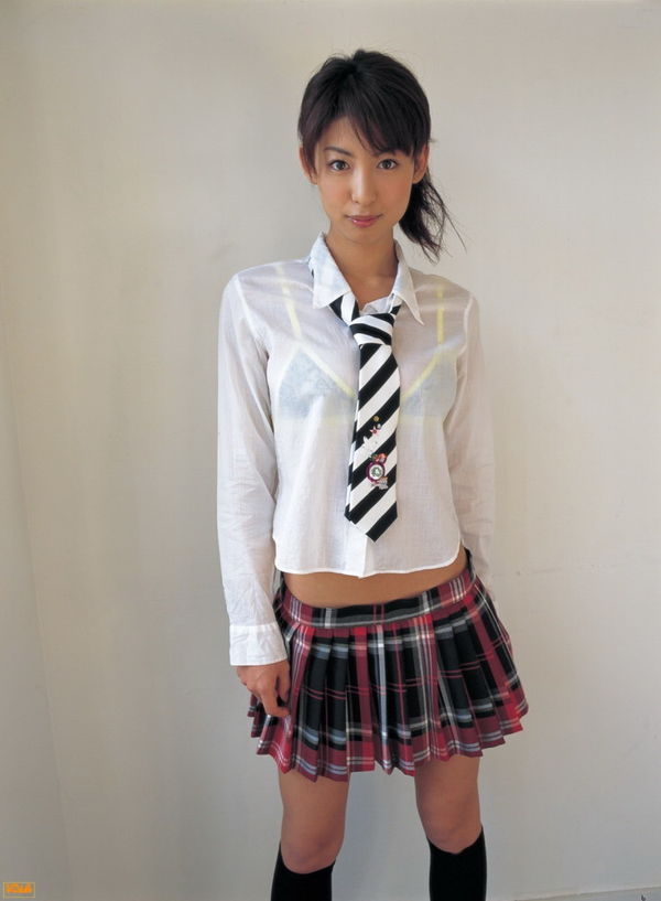 PIXEL: Pretty Japanese Schoolgirls