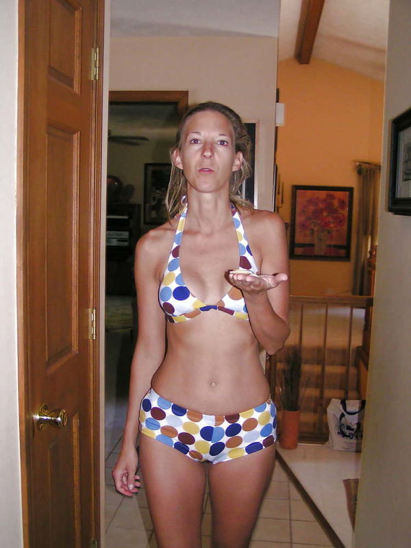 Bikini Mom - 21 Pics - sexhubx