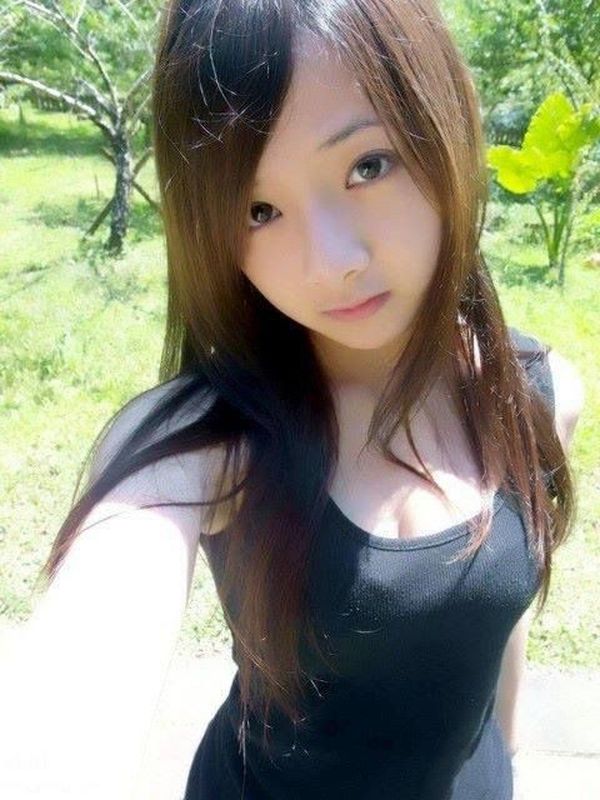 Super cute face asian girl selfie