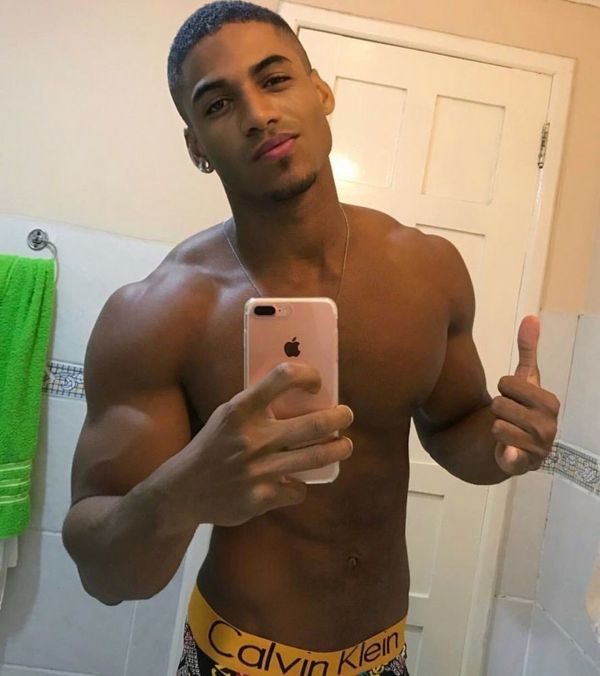 Pin by Jase Lightwood on Guys & Mirror Selfies in 2019