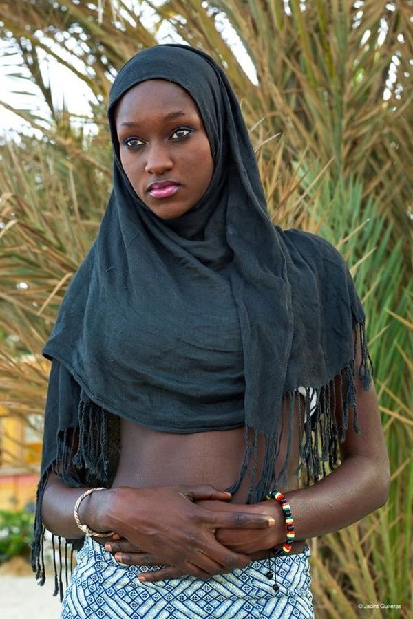 Сенегал African Woman
