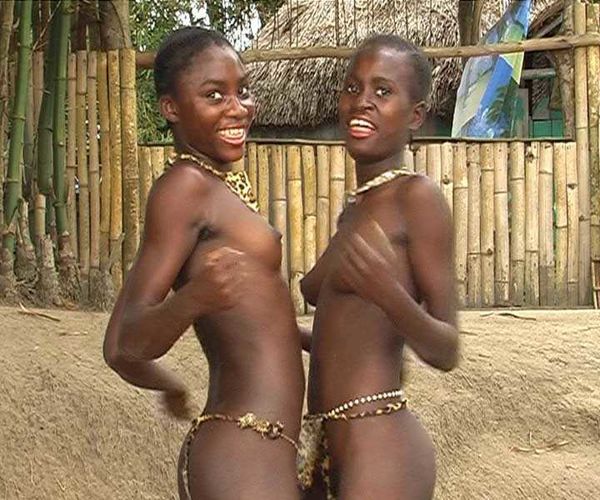 deux jeunes blacks bien chaudes 2 Top-X-Porn