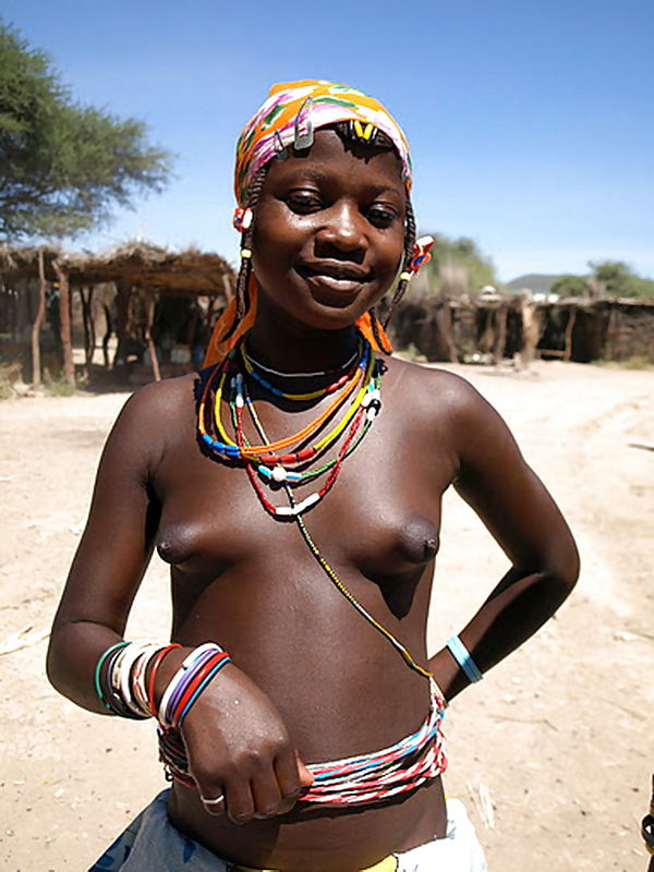 The Beauty of Africa Traditional Tribe Girls - 13 Pics - xHa