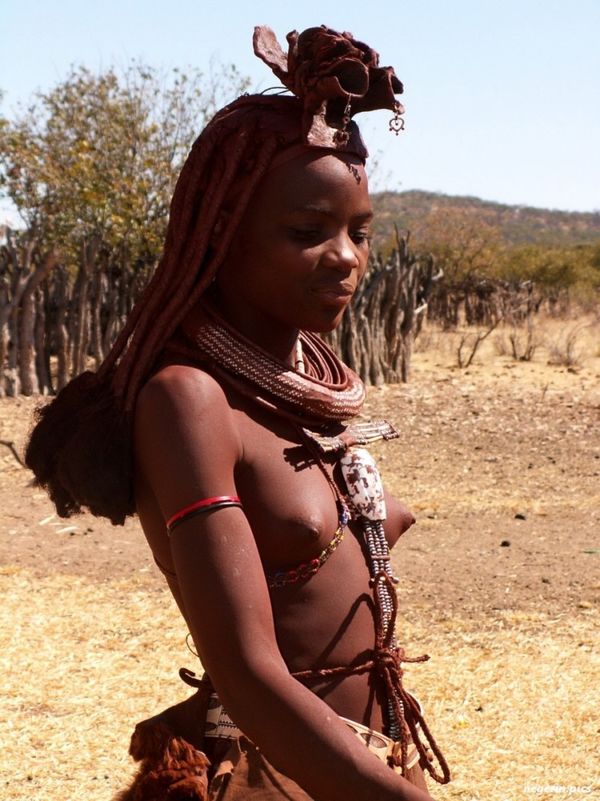 Nacktes Himba MÃ¤dchen - Bilder von nackten Negerinnen