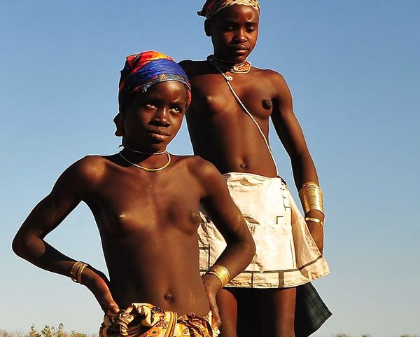 The Beauty of Africa Traditional Tribe Girls - 15 Pics - xHa