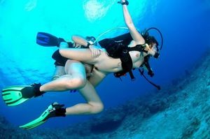 Black woman scuba diving nude -