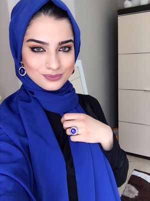 Pretty Hijab Girl 8 upskirtporn