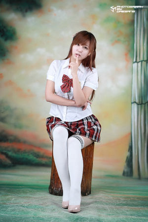 Cute Ryu Ji Hye in school girl 1 Devil