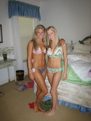 Amateur teens in bikini 82 - 23