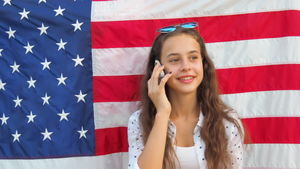 Stock videa na téma Speaking Girl