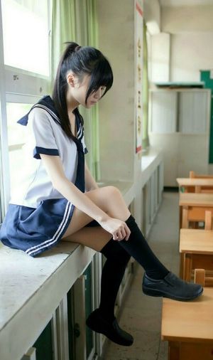 japanese school girl uniform