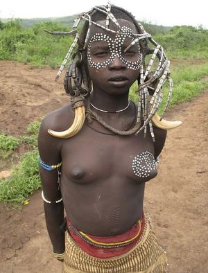 African tits - Poringa!