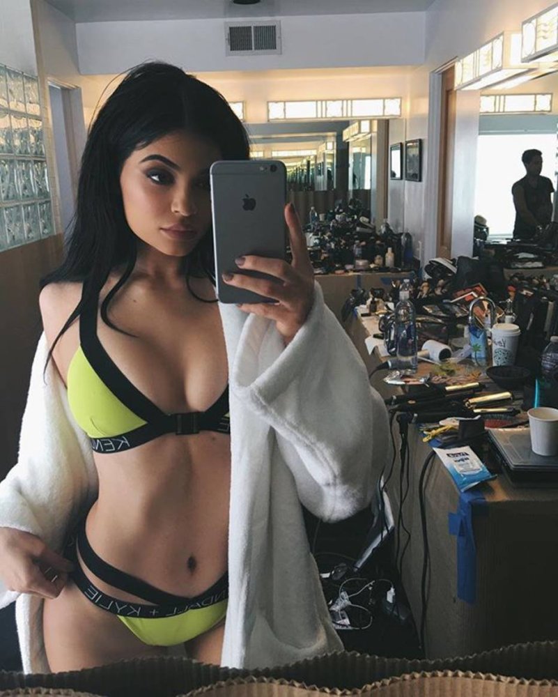 Kylie Jenner irá lançar linha de biquinis - Emais - Estadão
