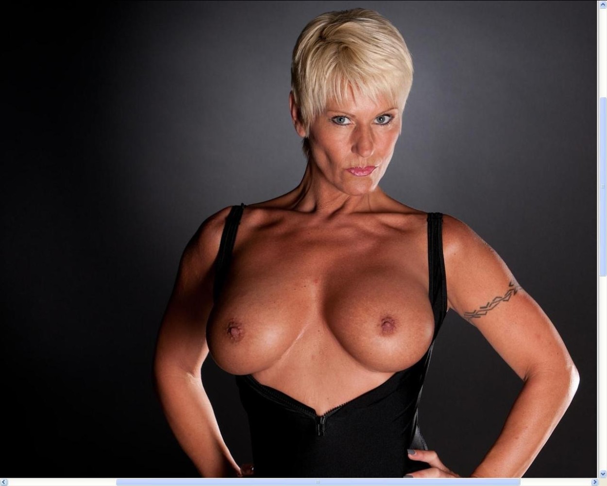 Sexy Short Haired Blonde Milf Collection