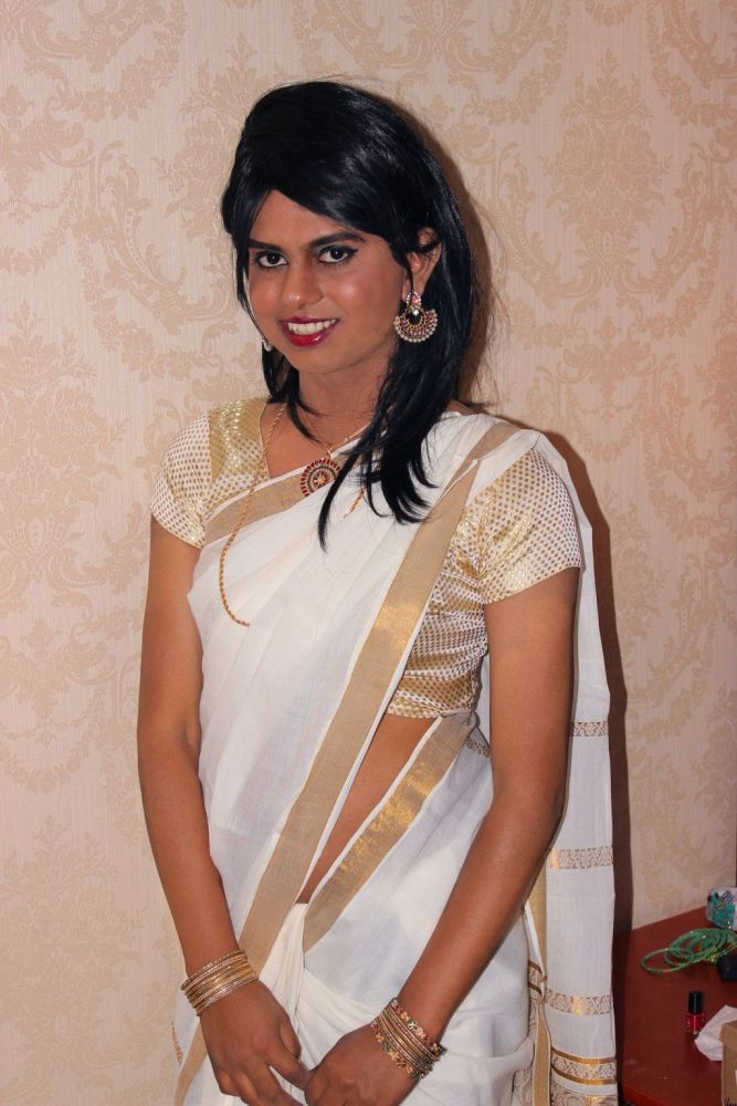 indian attire by deepa20.deviantart on @DeviantArt Sari
