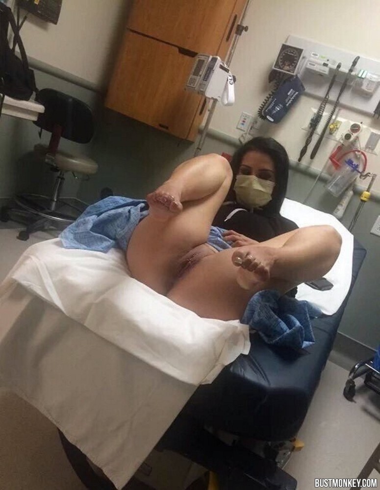 Black Amateur Nude Nurses - nude nurse selfie - porn pictures.