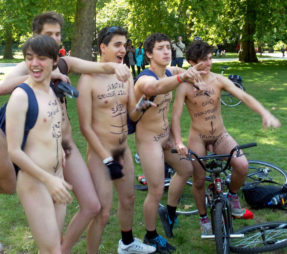 Five nude boys who for safety Nature