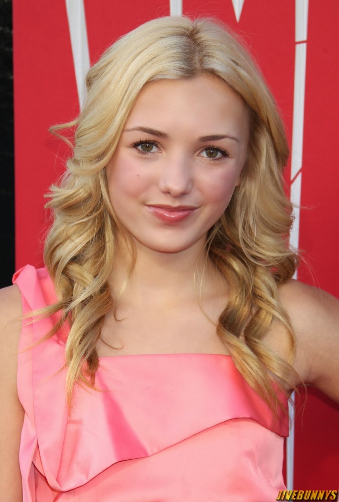 Peyton List Teen Actress Photos Gallery 1