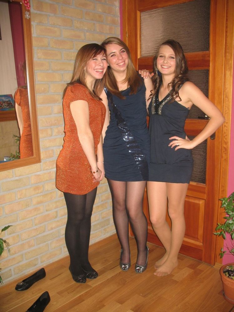 Teen beauties in minidress, tights pantyhose and heels ins