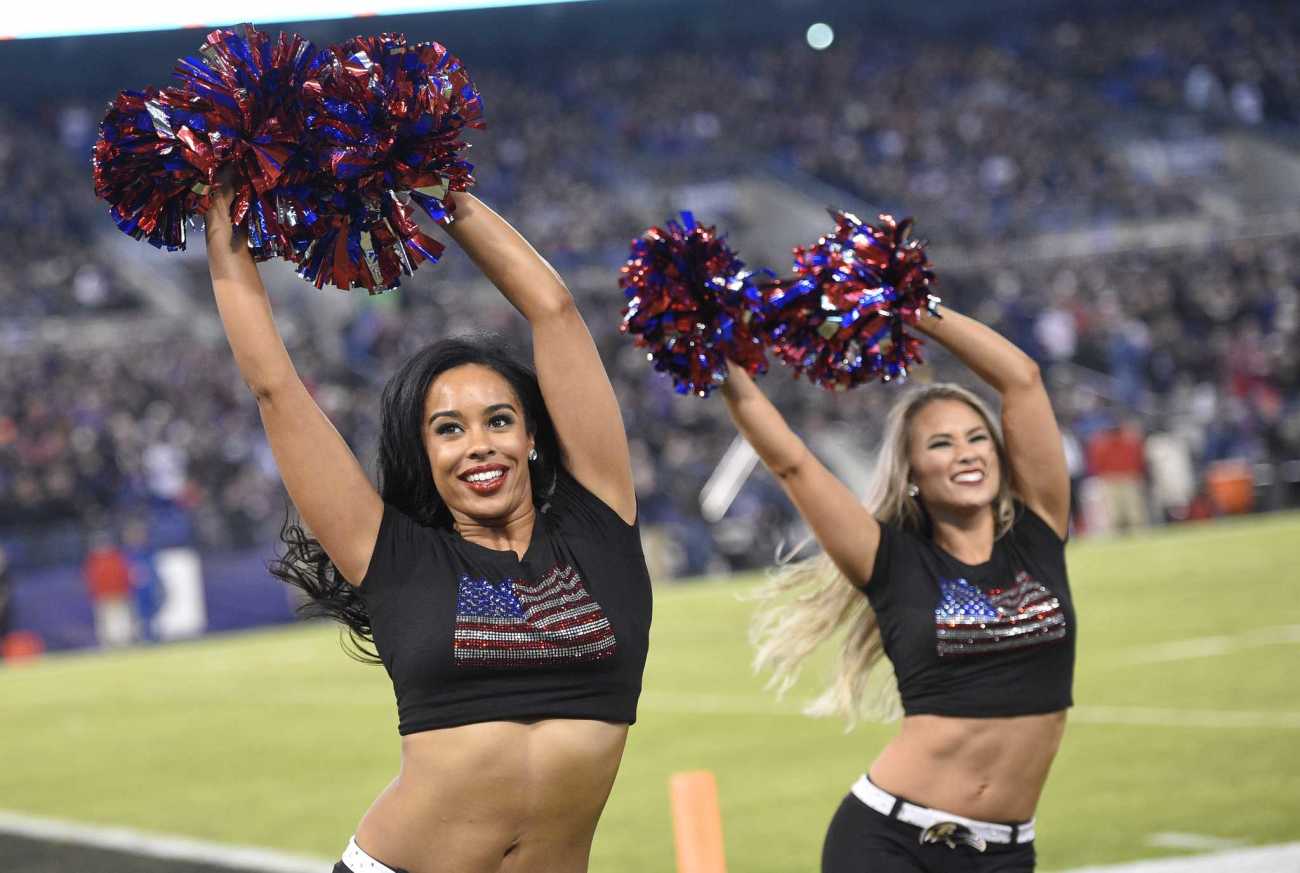 NFL cheerleaders from Week 12 - Houston Chronicle