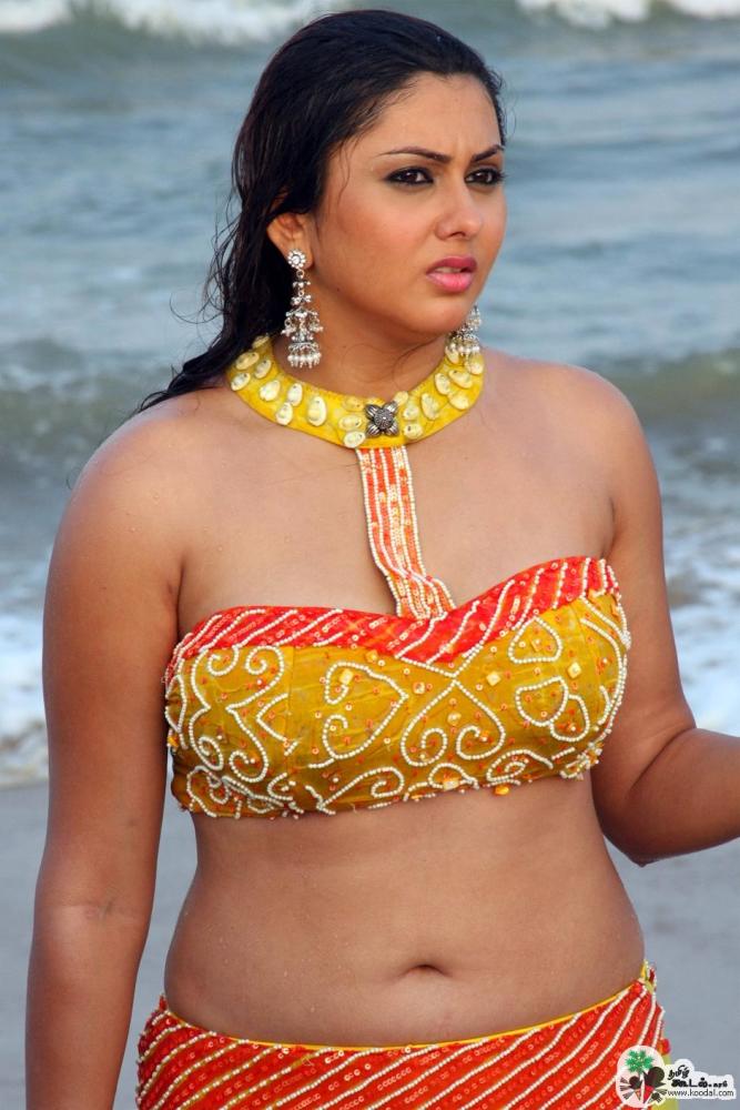 GADGET: Bollywood actress Namitha Indian celebrity Namitha S