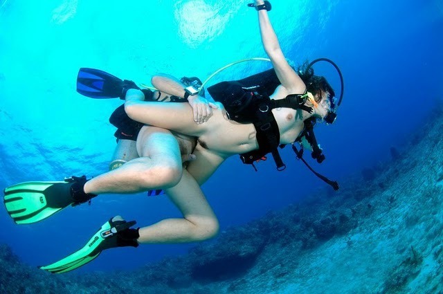 Black Woman Scuba Diving XNNX XNXX XXX